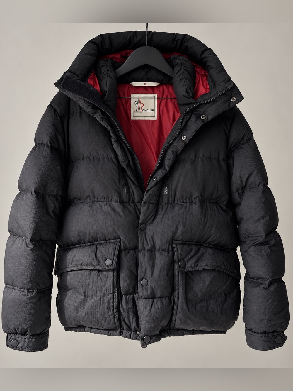 MONCLER Men’s Black Hooded Down Puffer Jacket Medium